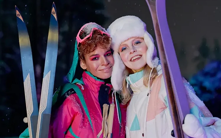 Après Village Christmas Live