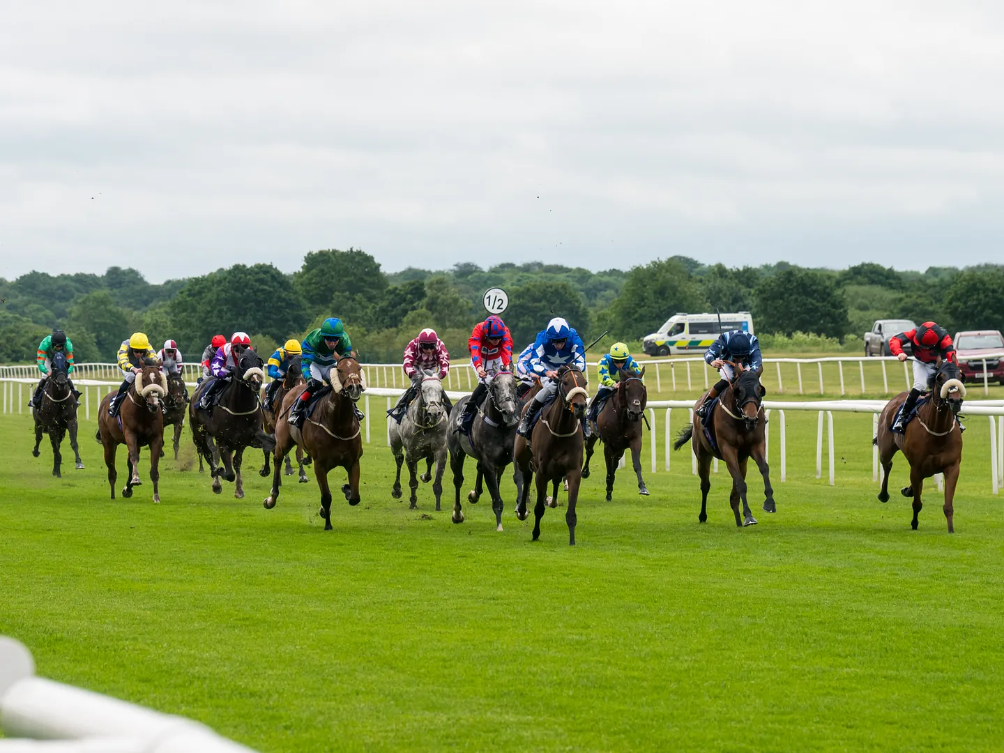Saturday Evening Racing at Doncaster