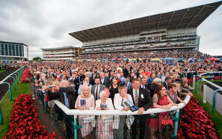 Crowd at Doncaster Racecourse.