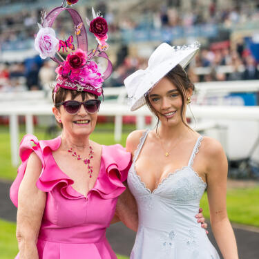 Daisy Tomlinson and Style Awards winner